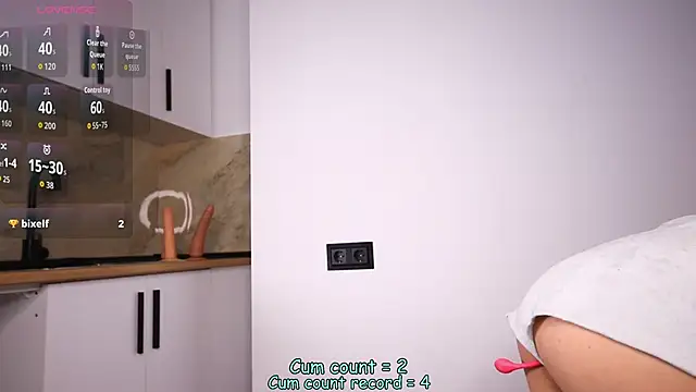 XXX chat uživo modela niimoo