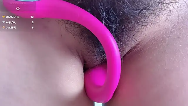 Show modela RURU-CHANN668 na web-kameri