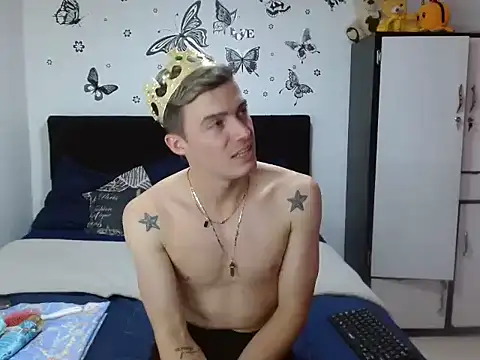 Thiago_muscle777: διαδικτυακό σόου στην κάμερα