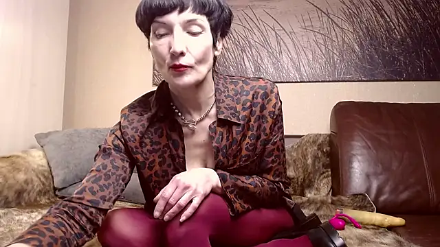 ElizabethLong's Live XXX Chat