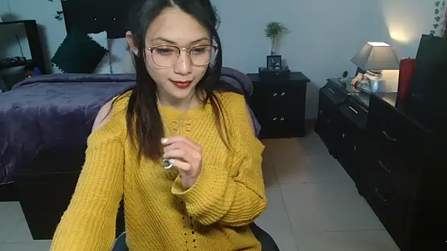 XXX chat uživo modela Dama_Scarlata18