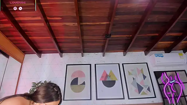 XXX chat uživo modela MiaKay1