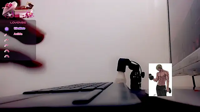 Tifany_Velanyer's Webcam Show