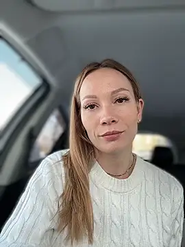 LavenderHot's Live XXX Chat