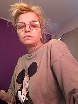 BritneyHudson's Live XXX Chat