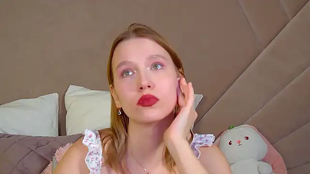 LiliLinn's Live XXX Chat