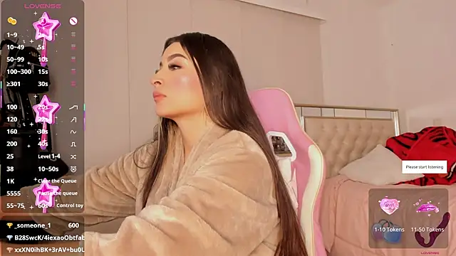 Lauuuuuuuu_'s Live XXX Chat