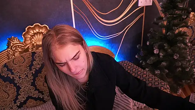 Show modela AlinaLiii na web-kameri