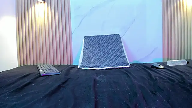 Im_Dayros' Live XXX Chat