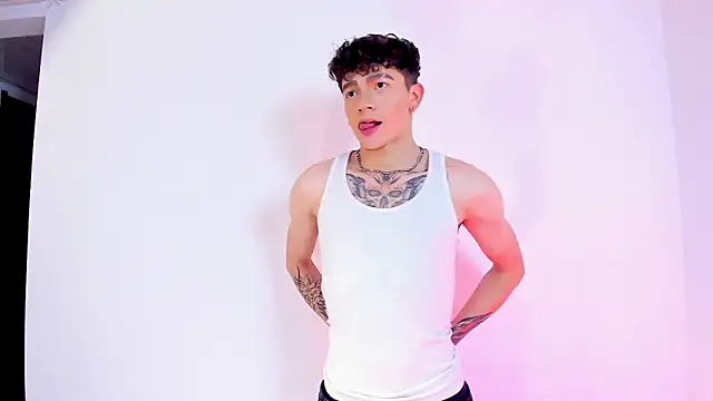 Axel_InkShade_'s Live XXX Chat