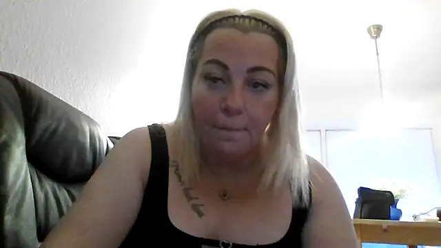 Redos1 live XXX chat