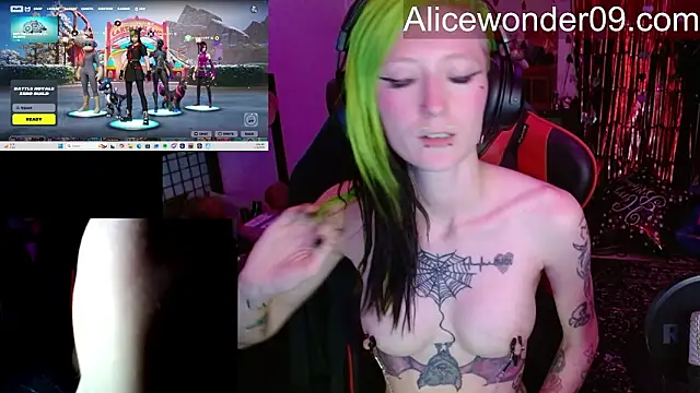 XXX chat uživo modela alicewonder09