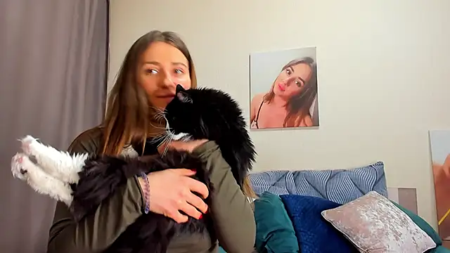 Squishy_Goddess' Live XXX Chat