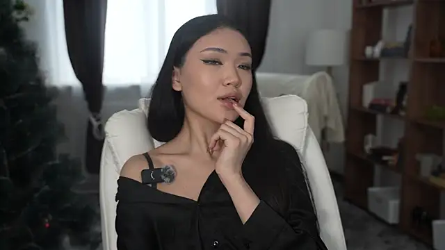 OnieClose live XXX chat