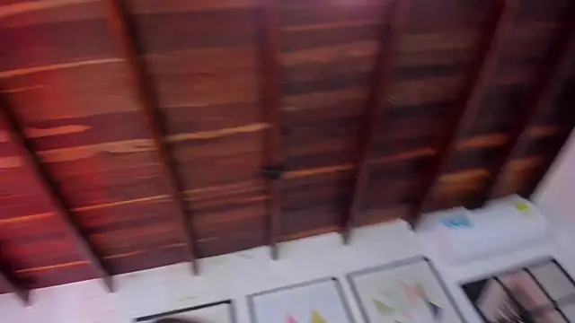 MiaKay1's Live XXX Chat