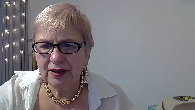 SweetCherry27: απευθείας συνομιλία ΧΧΧ