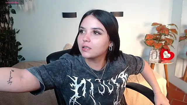 Lorena_warren élő XXX-chatje