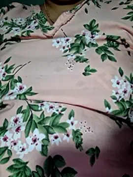 Priya_Bong – webcam-show