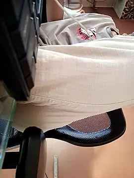 XXX chat uživo modela daddy_live_cam