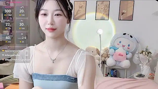 Luminous163's Live XXX Chat