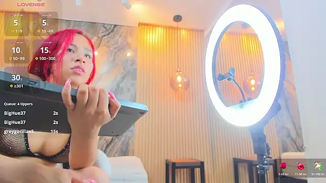 ella_harper's Live XXX Chat