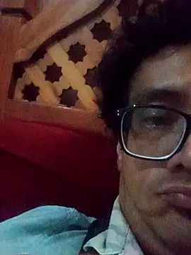 ohyoguirivay's Live XXX Chat