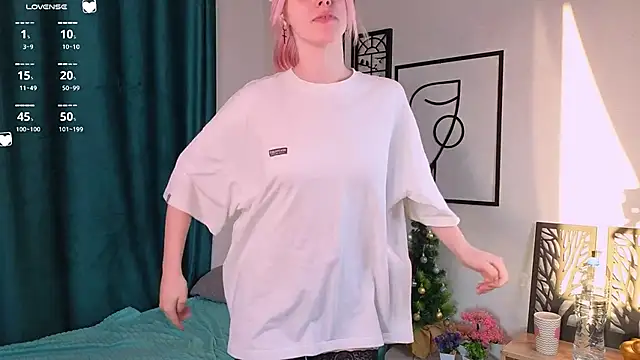 EdlaHewell's Live XXX Chat