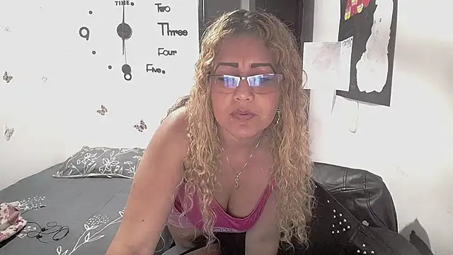 Živý XXX chat Escobar-Skarlet