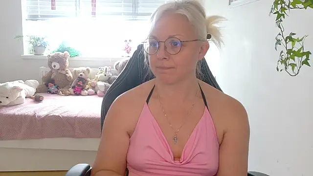 Linsy_Kim: απευθείας συνομιλία ΧΧΧ