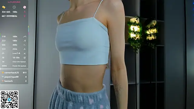 Quinavelle: απευθείας συνομιλία ΧΧΧ