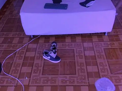 XXX chat uživo modela Mortelle_