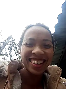 Andrea-688's Live XXX Chat