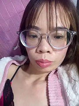 __Mai-love19__'s Live XXX Chat