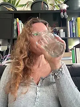 AnnikaRose's Live XXX Chat