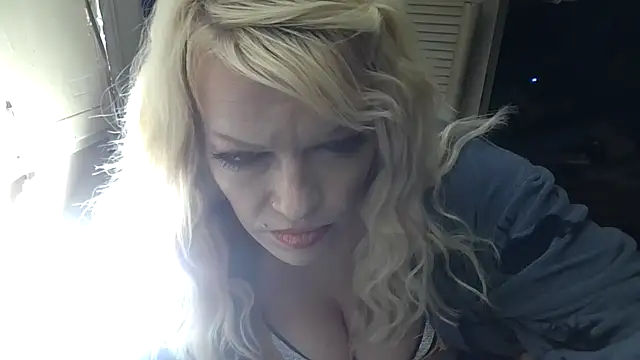 marilyn420's Live XXX Chat