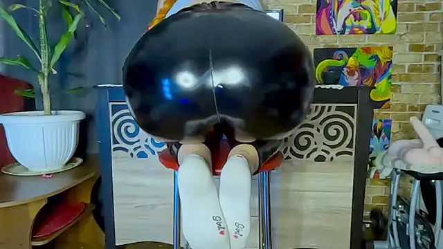 JosephinaBlack Adlı Modelin Canlı XXX Sohbeti