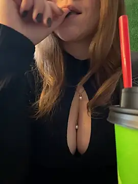 CrazyTori's Live XXX Chat