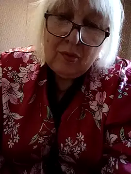 Alexia64231 Adlı Modelin Canlı XXX Sohbeti