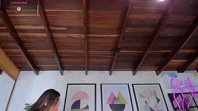 MiaKay1's Live XXX Chat