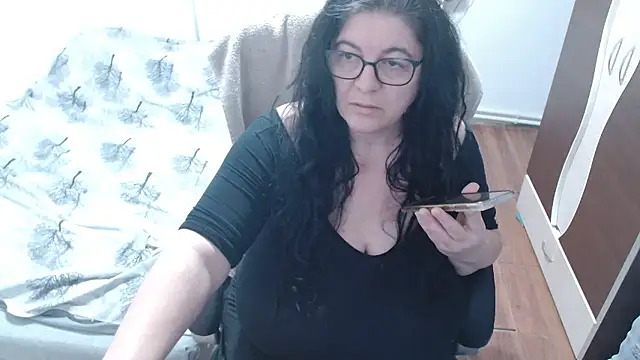 Czat XXX na żywo – mayabbw50tits