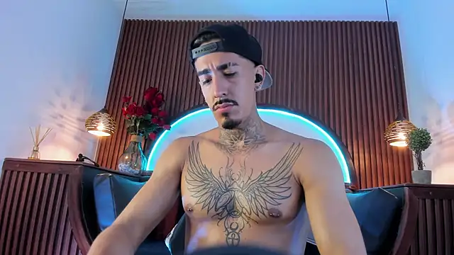 Donovan_Desmond 라이브 XXX 채팅