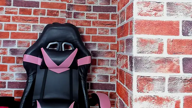 Nyra_RoseのライブXXXチャット