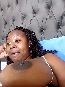 SavageHoney's Live XXX Chat