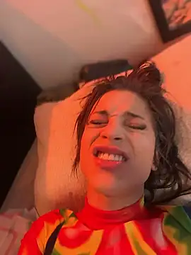 Show modela stormytt_ na web-kameri