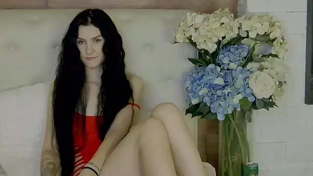 KendraNoirのライブXXXチャット