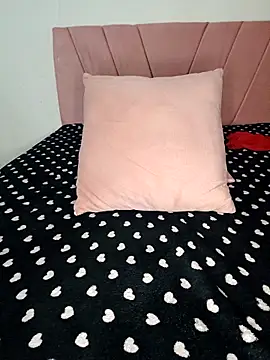 victoria_roussee's Live XXX Chat