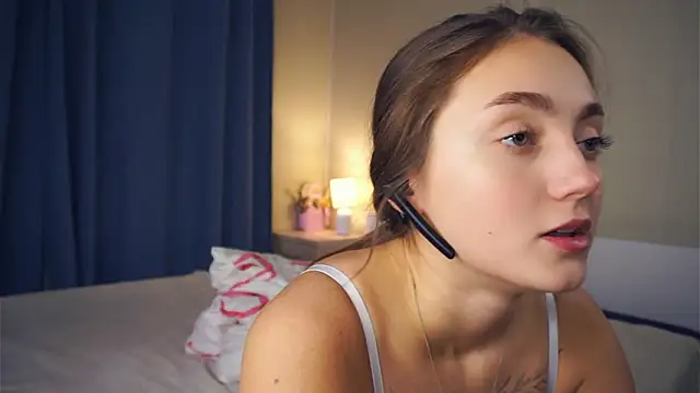 XXX chat uživo modela LoraDavi