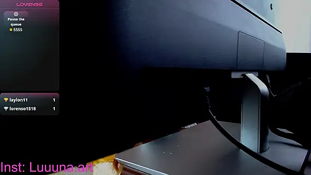 Gia_Vibey's Live XXX Chat