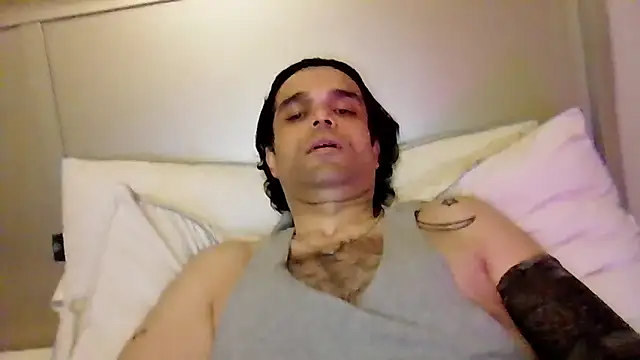 StuntingSpunMarine69's Live XXX Chat