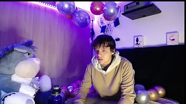 Santiago_kiler Pertunjukan Webcam